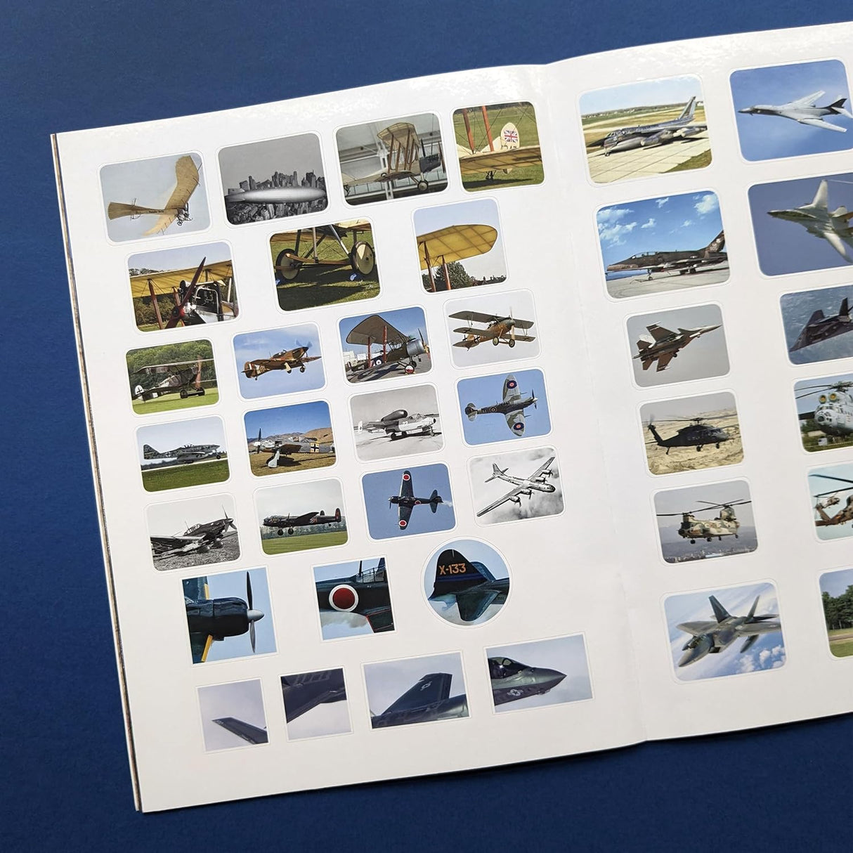 Discover Combat Aircraft Sticker Book - Find, Stick and Learn