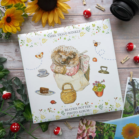 Mrs Tiggy-Winkle Photo Album - Holds 100 6x4 Photos