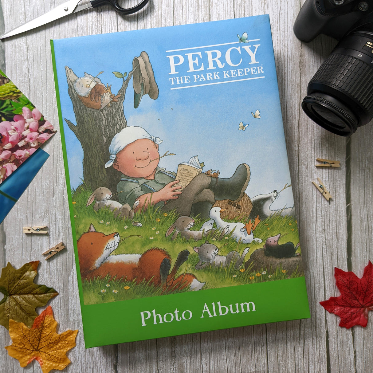 Percy The Park Keeper Portrait Photograph Album in Gift Box - Holds 100 Photographs