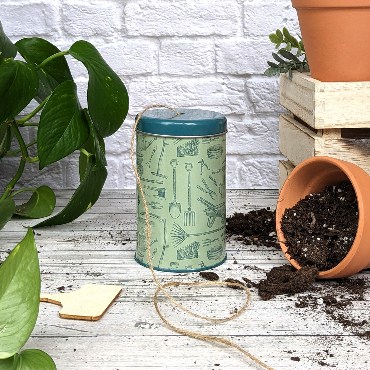 Orange Grove Garden and Household Twine in Refillable Tin