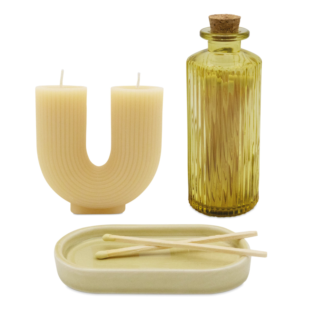 Elysian U Design Candle With Enamel Tray & Matches In Glass Jar